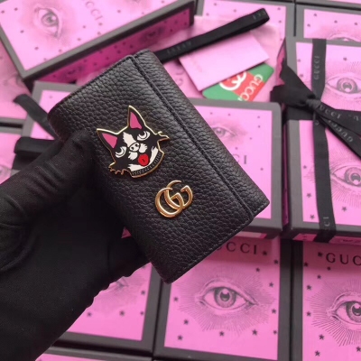 【GUCCI-古馳】十年打造專業GUCCI 市場頂級獨家控貨，專櫃品質 採用進口牛皮，原廠五金！精緻做工。獨家實物拍照品質如圖可見 。款號：456118尺寸：7*11