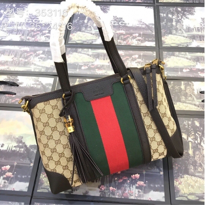 【Gucci古馳】Gucci新款。市場頂級獨家控貨，專櫃品質 採用進口牛皮，原廠五金！精緻做工。 獨家實物拍照 品質如圖可見。型號: 353116尺寸：寬35*高24*側寬16