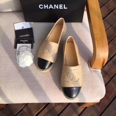 CHANEL 萬年經典配色 絕對最高版本，檔口有版歡迎全市場360度無死角對比！細節決定品質，用實力說話。現貨放心賣！專櫃經典款漁夫鞋 升級版做工品質！