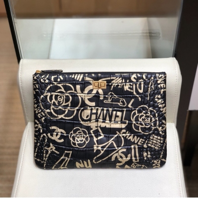 Chanel香奈兒 2019SS A086026 複刻2.55手包現貨 進口牛皮鱷魚壓紋印花 今年主打鱷魚紋 每款都超火爆 28cm