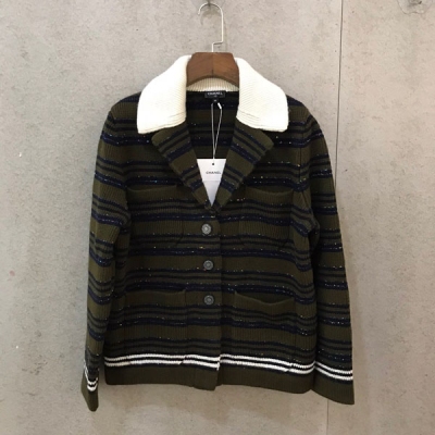 Chanel香奈兒 2020新款香風條紋亮絲女外套 藍綠條紋 定制顏色,所以顏色很正你們安心這一點和外面用現貨做的不一樣!!! 色彩做出來就和別家不一樣 獨有的顏色