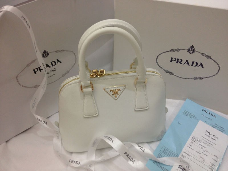 808182-白色   PRADA/普拉達 (小號) 貝殼包 原版十字紋手提包單肩兩用包