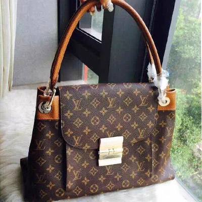Louis Vuitton M40580 原版品質，有土 黃，紫色！ size:37*24*17.