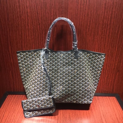 GOYARD（戈雅）成立於1853年，已超過150年的歷史，面料以麻，棉及大麻纖維混合織成後再塗上光面的樹膠醛醣，防水，結實，耐用，備受明星，王室，貴族的熱捧 購物袋 現貨個色