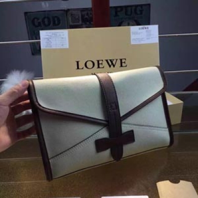 【全套包裝】 羅意威LOEWE 2015最新款女手包搭配專櫃禮盒 原單進口海關貼 二維碼發票齊全頂級定制小牛皮 、每一針每一線都非常精細徹底，每一寸每一尺都一絲不差，不怕貨比貨 就怕不識貨！市場原版最好的貨專注高端，只為