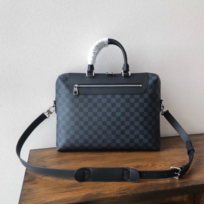 LV路易威登複刻版 男士公事包 Louis Vuitton N41589藍格 Porte-Documents Jour公事包採用Monogram Macassar帆布製成，可從容攜帶檔與15寸的手提電腦。 Porte-D