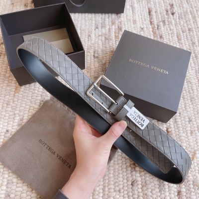 BV Bottega Veneta 新款上市Bottega Veneta 3.5cm男士編織皮腰帶 進口小牛皮材質經久耐用 原版五金耐磨耐刮 皮料再升級 想要品質 又想要低調 bv真是個好選擇