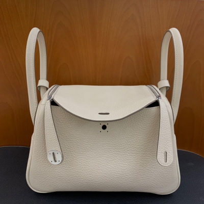 Hermes愛馬仕 TC 奶昔白 Lindy 琳迪包 26cm 銀扣