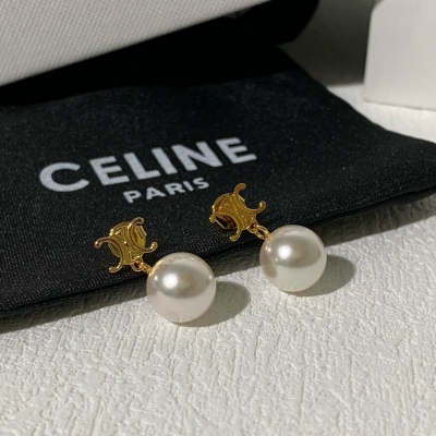 Celine 最新款施令耳釘耳環大合集 精緻日常 時髦辣妹 各種風格都有 多買幾對 每天根據服飾換著搭配不重樣