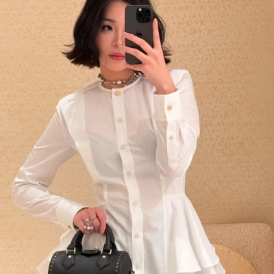 LV路易威登 2025ss 荷葉邊圓領襯衣 非常名媛的氣質款 可愛的小仙女look 正式場合的端莊優雅完全拿捏到位 氣質輕熟小女人穿搭 SML