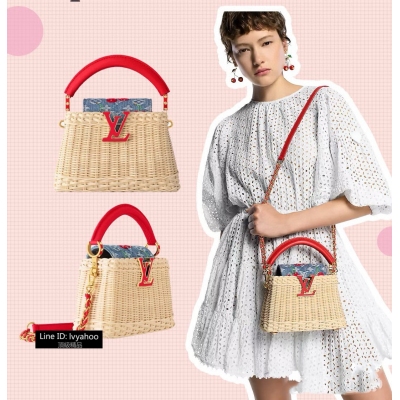 LV路易威登 2025春夏新款定制淨色 鏤空提花蕾絲拼接圓領短袖收腰連衣裙出貨甜美復古的減齡款 鏤空設計顯瘦有氣質 精選面料親膚透氣簡約百搭很少女心的設計 滿幅經典老花圖案 並且附有字母皮牌 現貨 單色S/M/