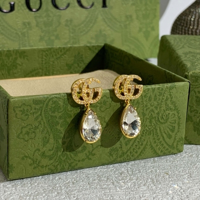 Gucci古馳 今日新品重工款古馳秋冬搭配貴氣感直接拉滿 閉眼入 原版一樣黃銅材質