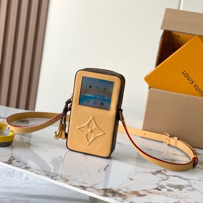 LV路易威登 特級MB163c晶片版原廠皮 本款 MUSIC PLAYER WEARABLE WALLET 手袋 型號：M14063老花 材料：A級全鋼五金，進口原廠面料 包裝：全套原廠免稅MB包裝 尺寸：18
